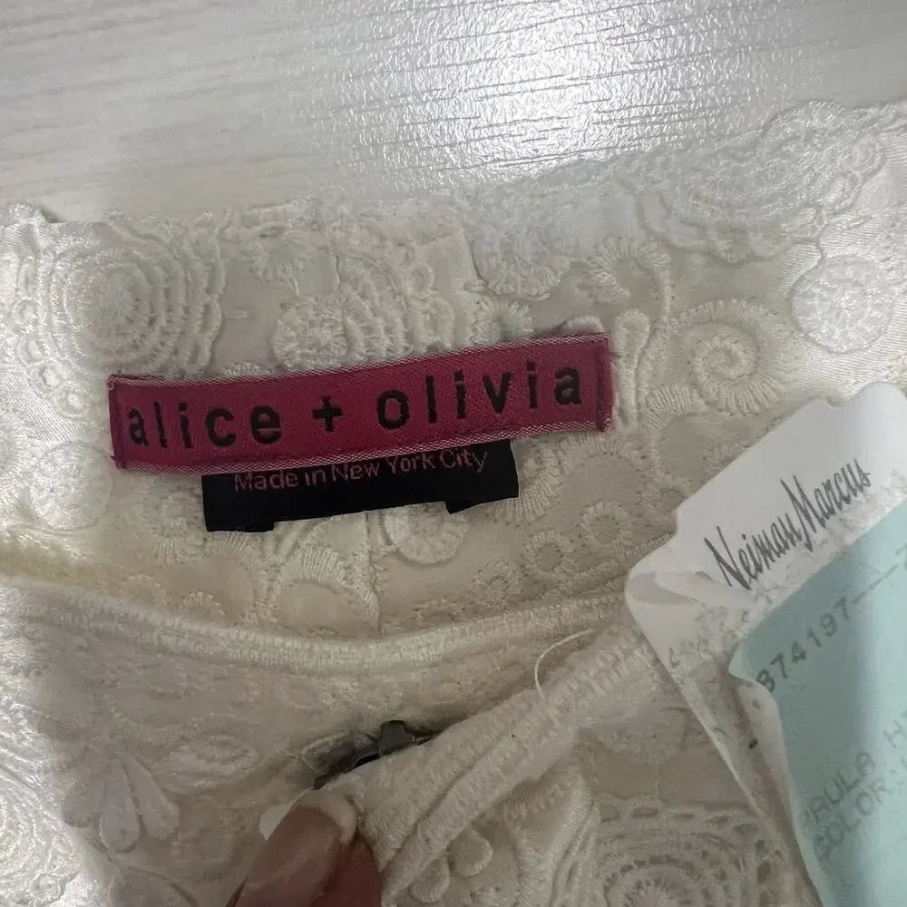NWT Alice + Olivia Silk Lace Lined Shorts Size 6 Paula Ivory Bridal Bachelorette - Picture 3 of 14